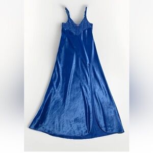 Vtg 90’s Victoria's Secret Gold Label Plunging Royal Blue Long Nightgown Sz M